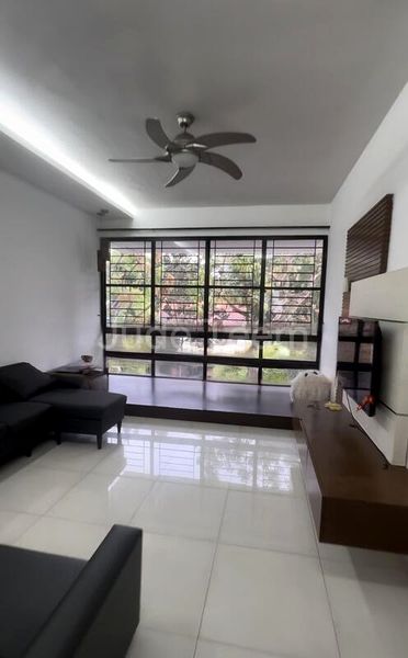 2 Bed Condo for Sale in  Warner Court - Image 12